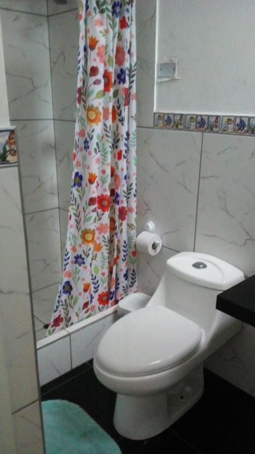 Olas Inn Asia Luaran gambar